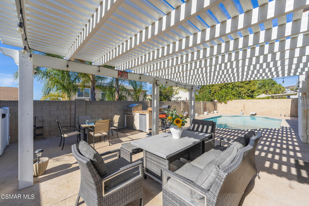 Property Photo: 2705 N Broadmoor Avenue CA 93065