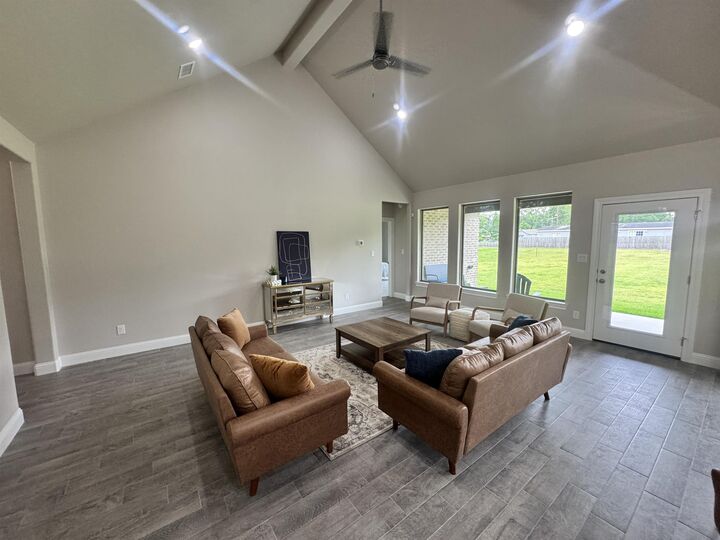 Property Photo: 1280 Ss Brewer TX 77662