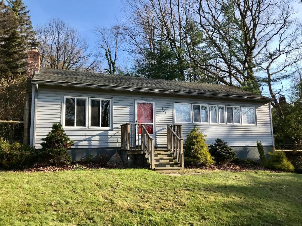 125 N Sunset Drive  Ithaca NY 14850 photo