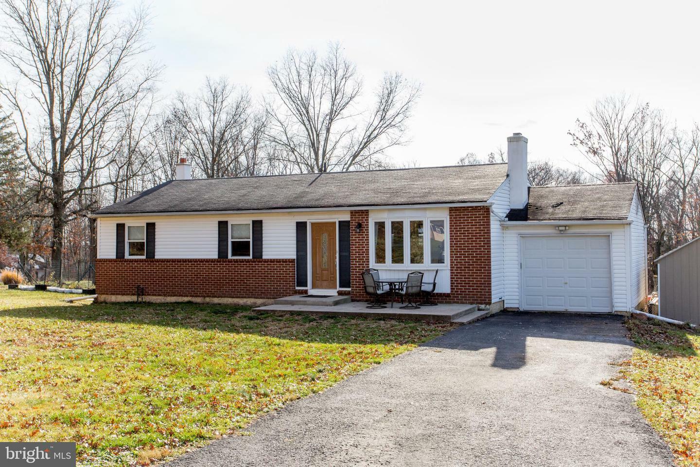 Property Photo: 126 Fairhill School PA 19440