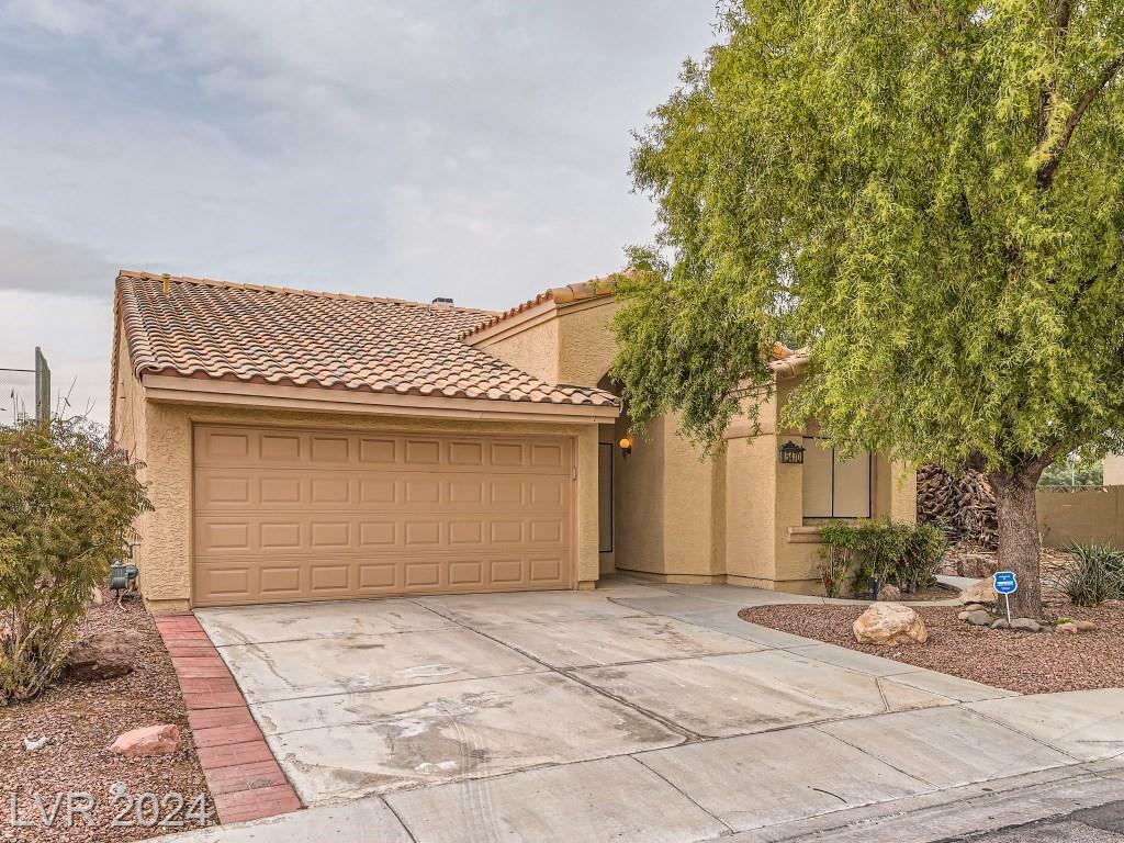 Property Photo:  5470 Walton Heath Avenue  NV 89142 