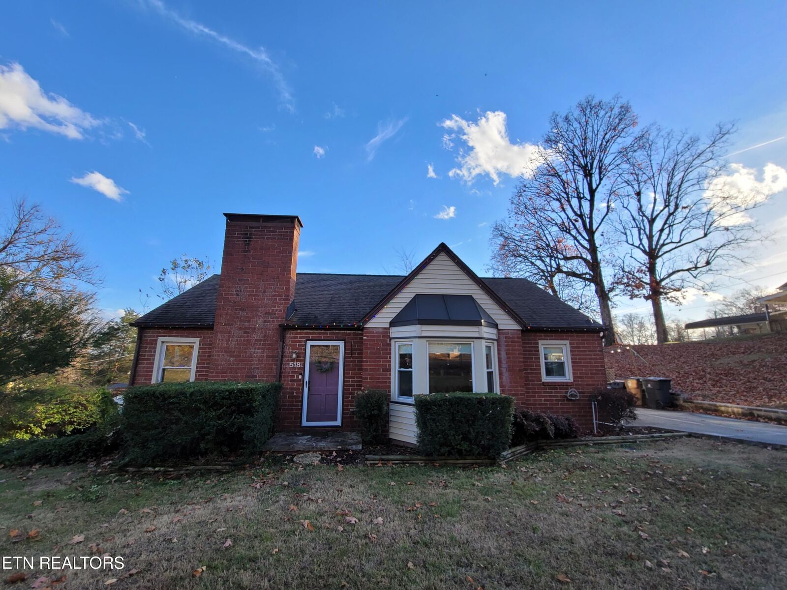 3 bed Knoxville home for sale 518 Farragut Ave, Knoxville, TN 37917