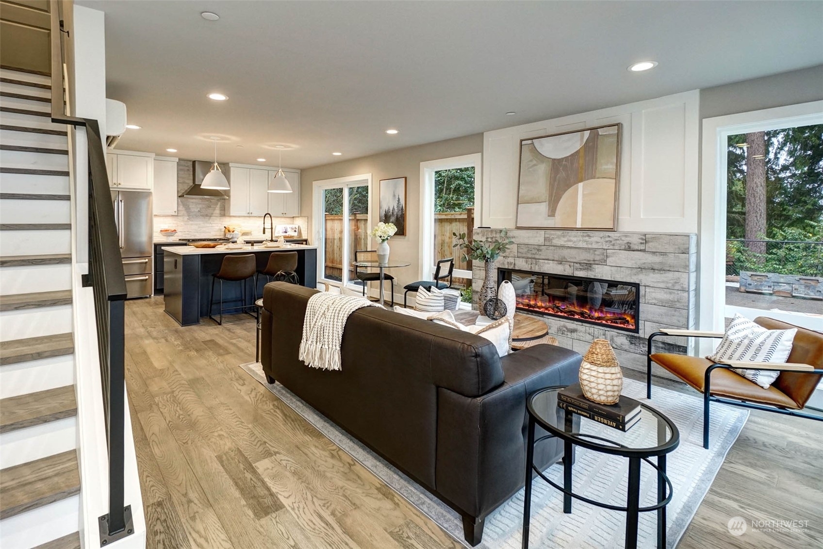 Property Photo: 11109 NE 46th Lane WA 98033