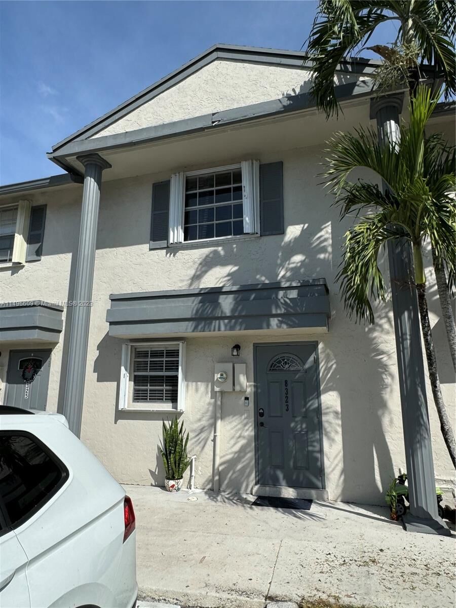 Property Photo: 8323 Fairway Rd FL 33351