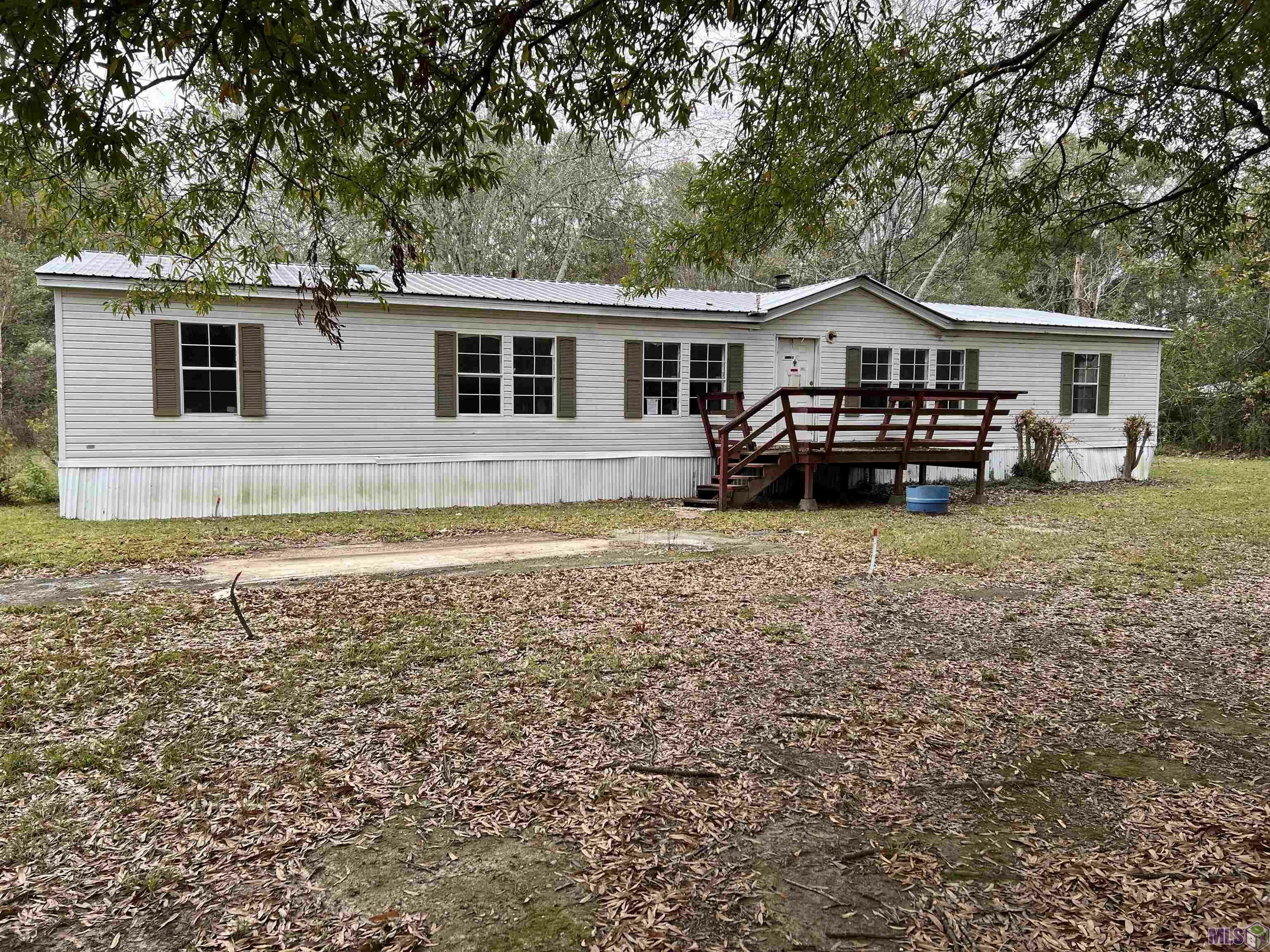 Property Photo:  20555 Gillie Dr  LA 70791 