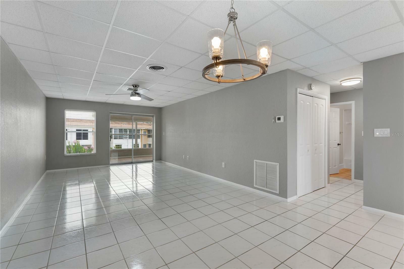 Property Photo:  3136 Harbor Boulevard 1B  FL 33952 
