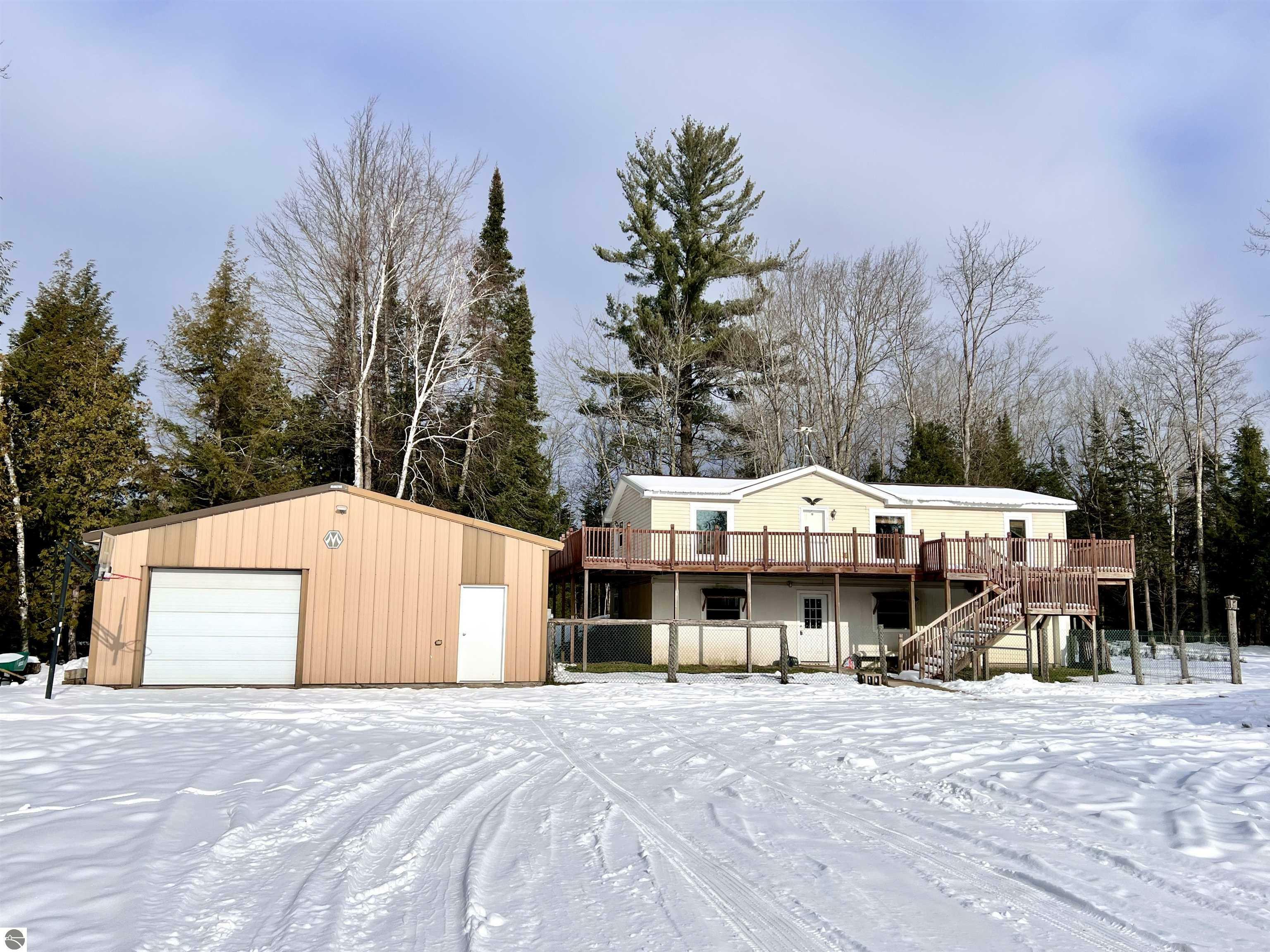 Property Photo:  9773 NE County Road 612  MI 49646 