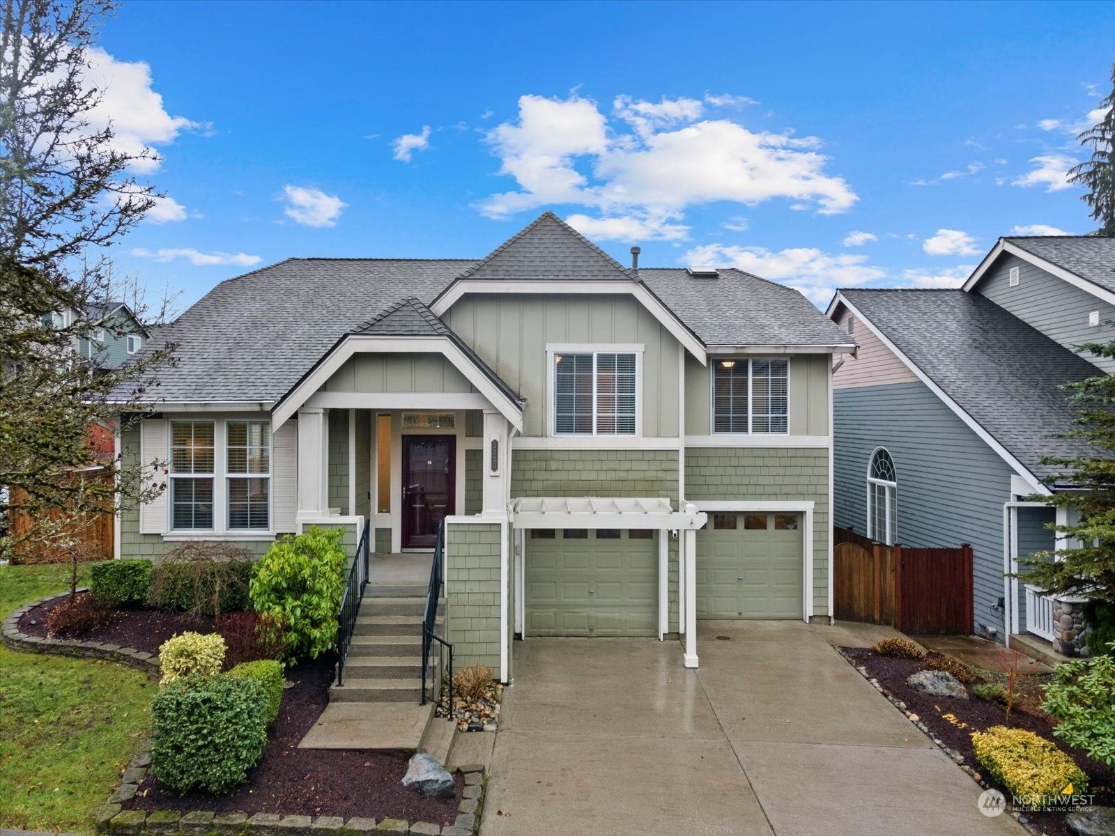 Home for sale in Lynnwood 2220 146th Place SW, Lynnwood, WA 98087