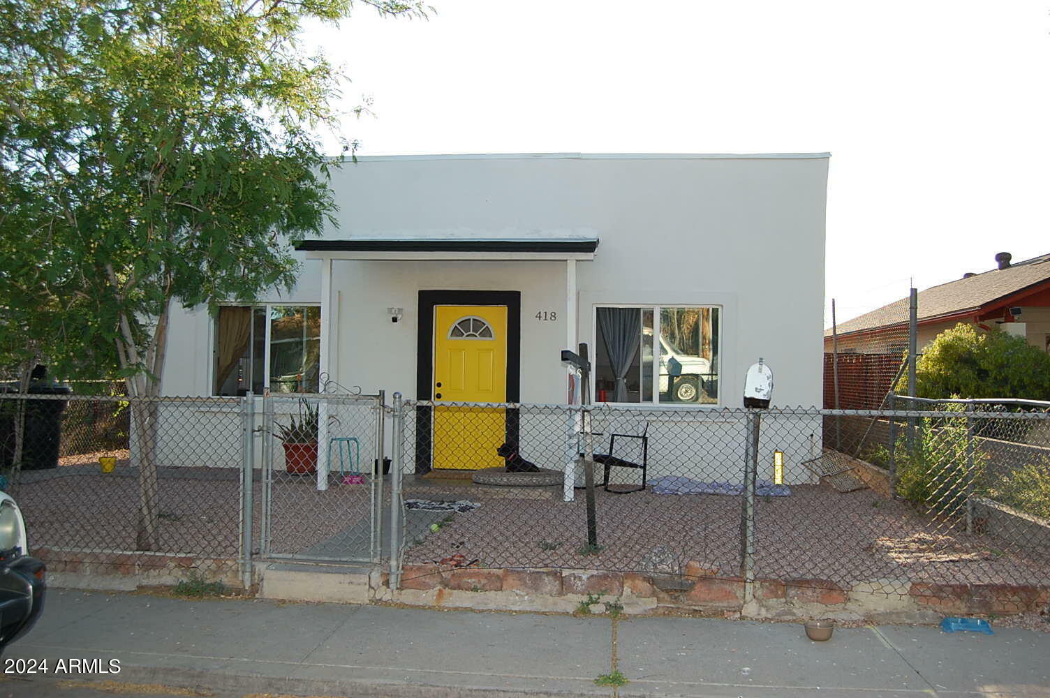 Property Photo:  418 N Sirrine --  AZ 85201 