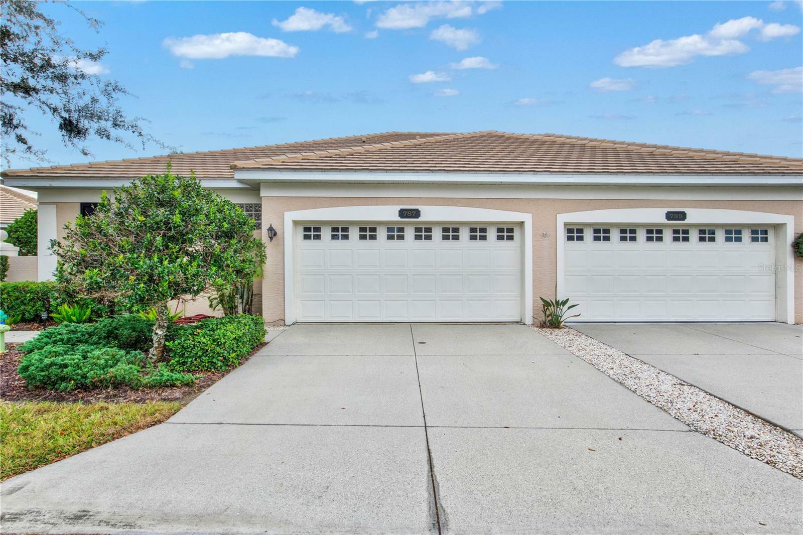 Property Photo:  787 Tartan Drive  FL 34293 