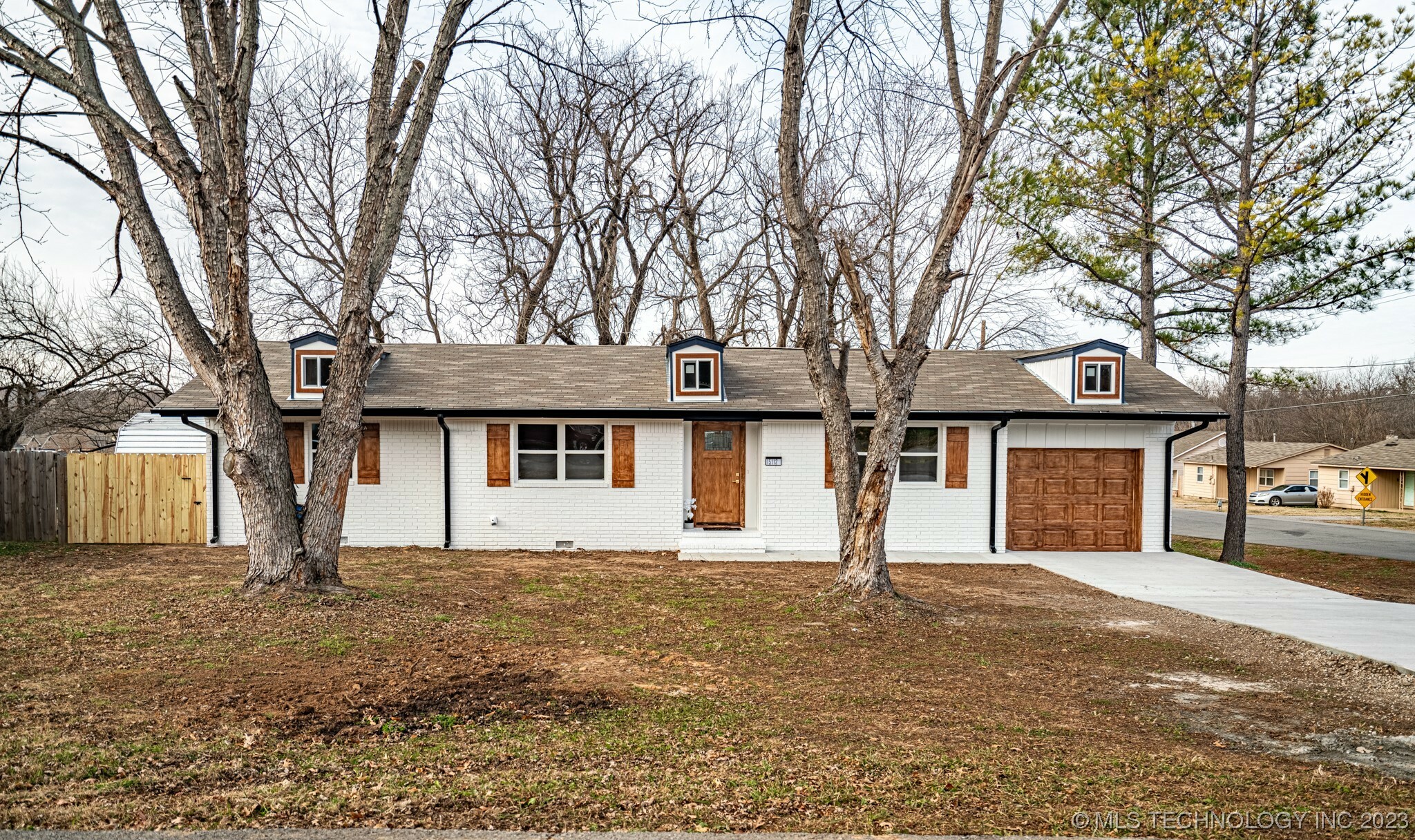 Property Photo:  15112 S 290th East Avenue  OK 74429 