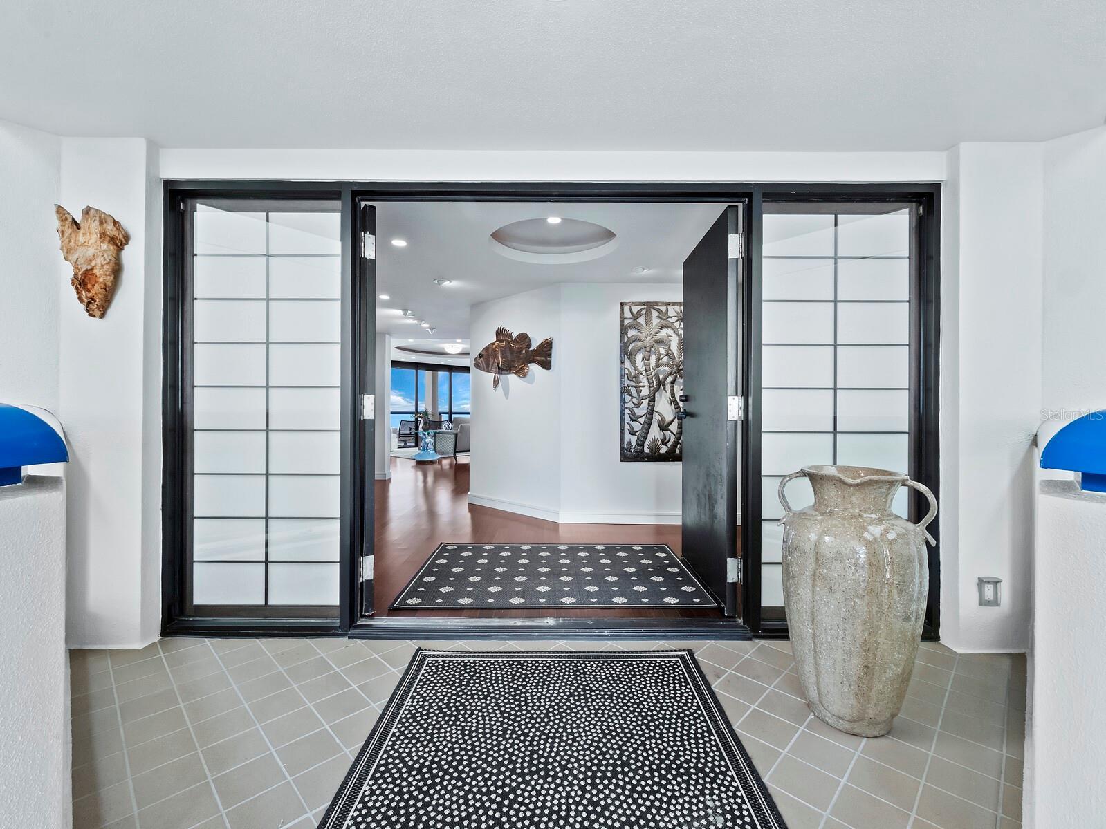 Property Photo: 2120 Harbourside Drive 645 FL 34228