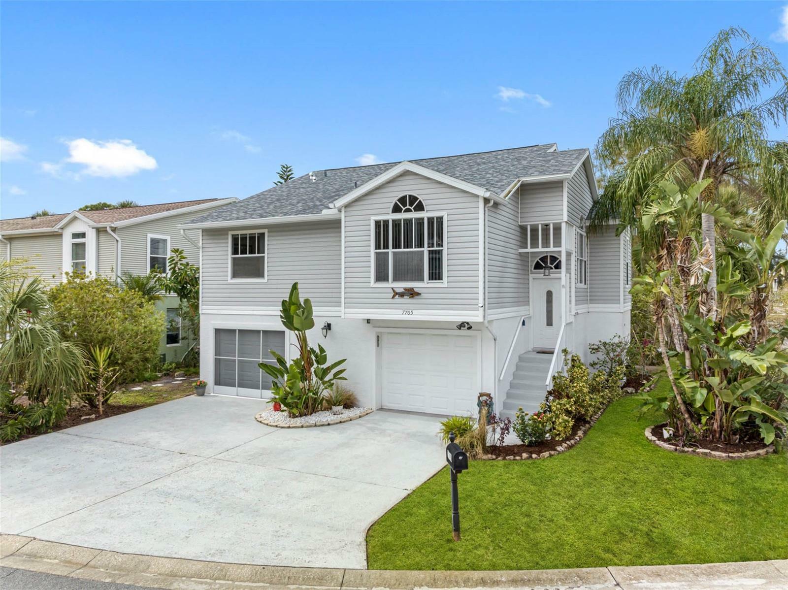 Property Photo: 7705 Sailwinds Pass FL 34668