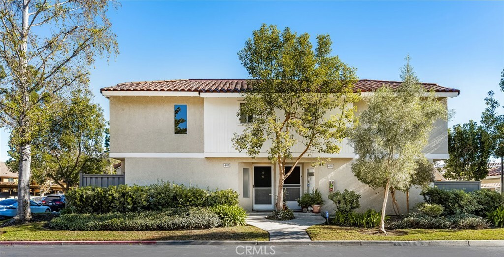 Property Photo:  401 Tangelo 2  CA 92618 