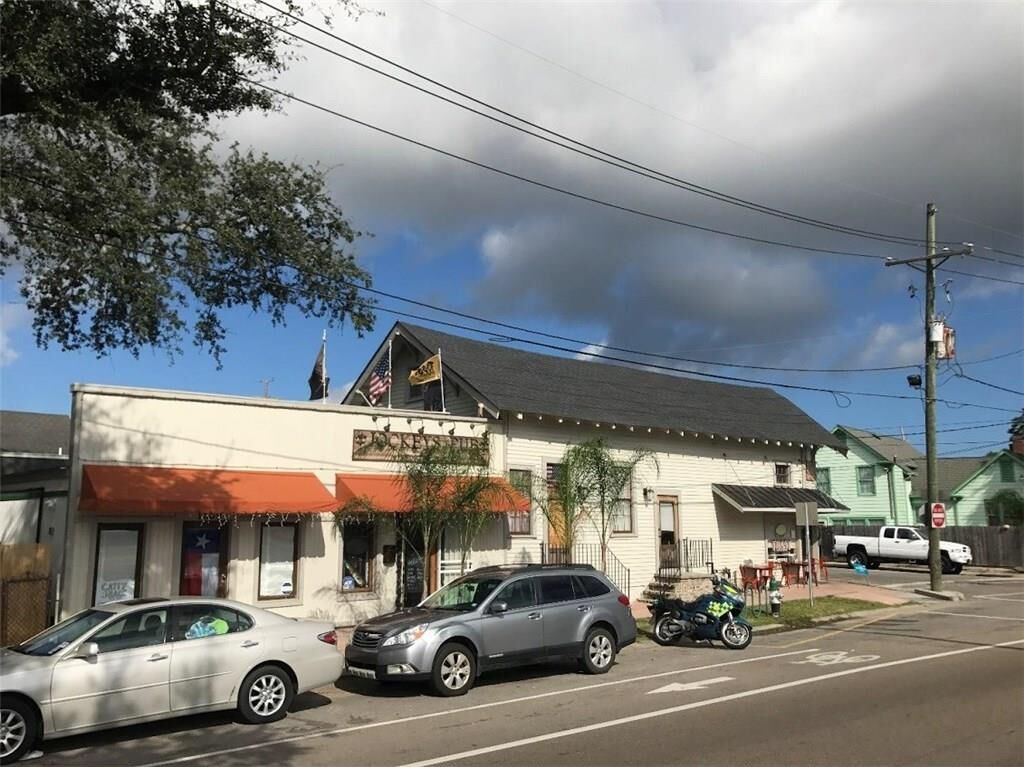 Property Photo: 1845 Gentilly Boulevard F LA 70119