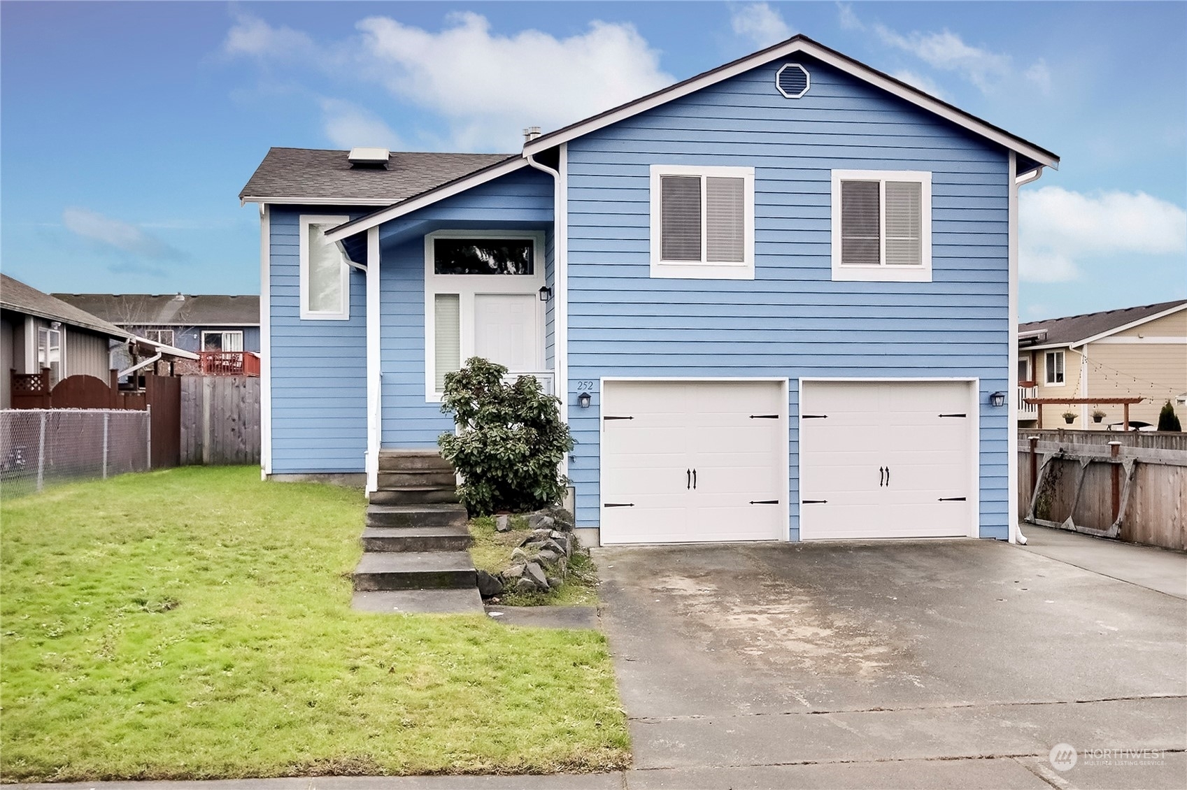 Property Photo:  252 E 69th Street  WA 98404 