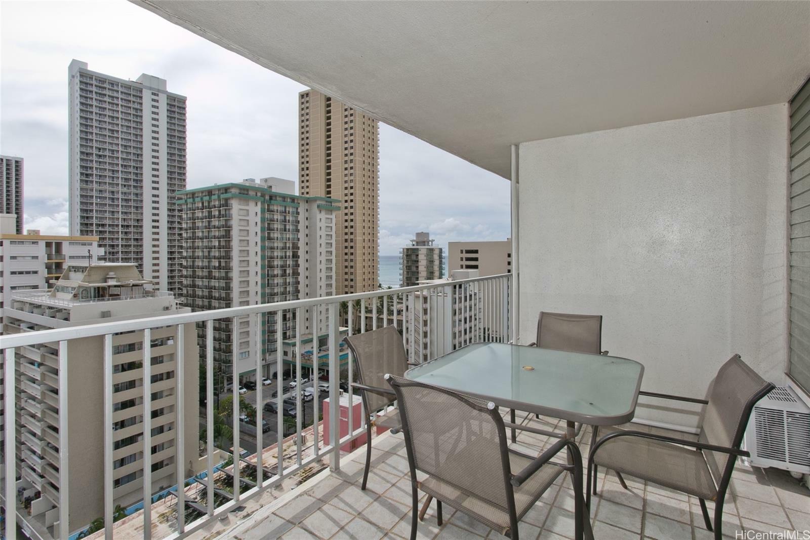 Property Photo:  2427 Kuhio Avenue 1407  HI 96815 