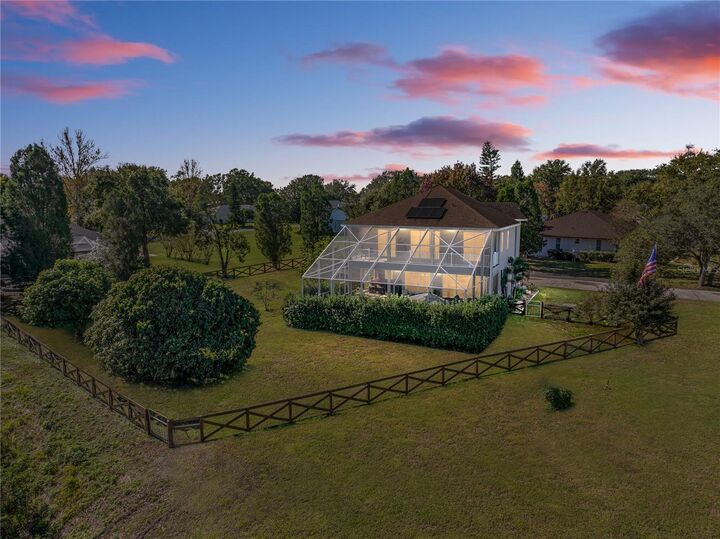 Property Photo:  2502 Roslyn Lane  FL 33812 