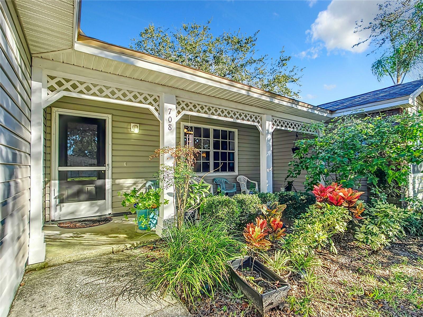 Property Photo:  708 Charlotte Avenue  FL 34689 