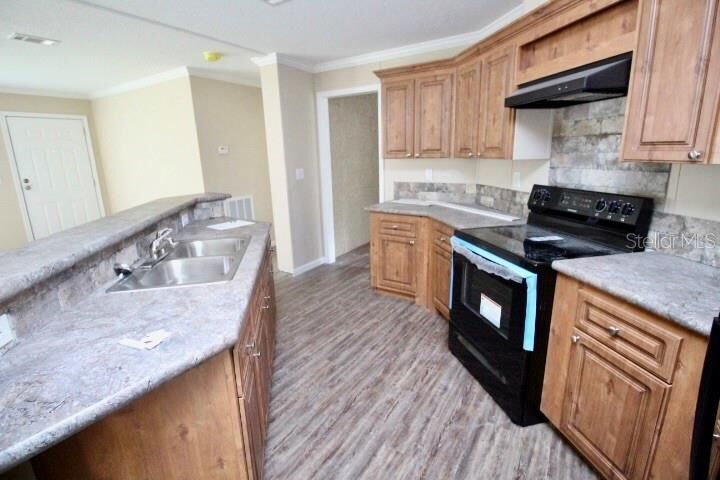 Property Photo:  11070 NW 112th Place  FL 32626