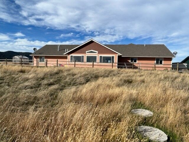 Property Photo:  106 Pronghorn Trail  MT 59750 