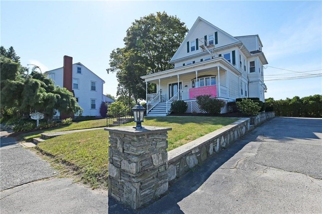 Property Photo: 2919 Pawtucket Avenue 2 RI 02915