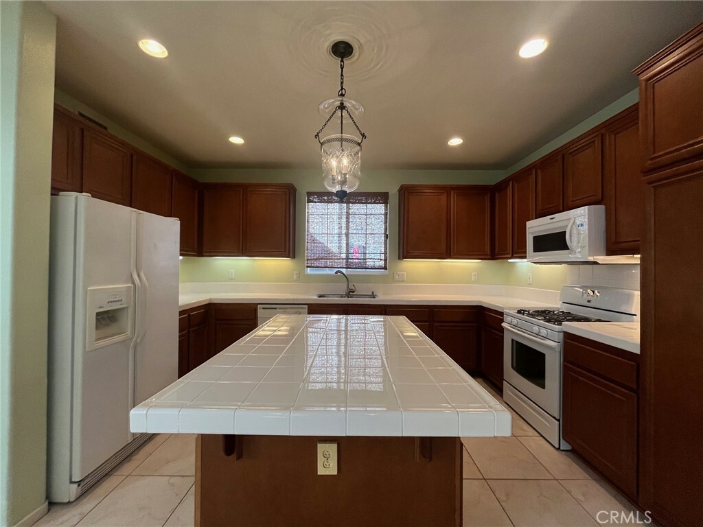 Property Photo:  21 Ash Hollow Trail  CA 92694 