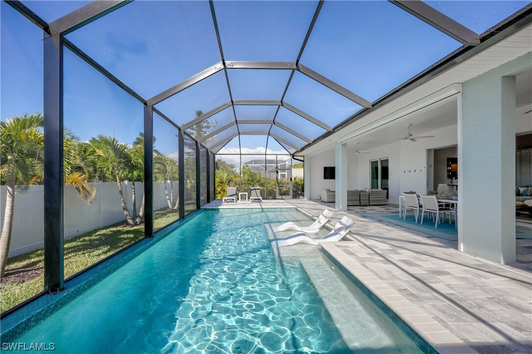 Property Photo: 5312 SW 25th Place FL 33914