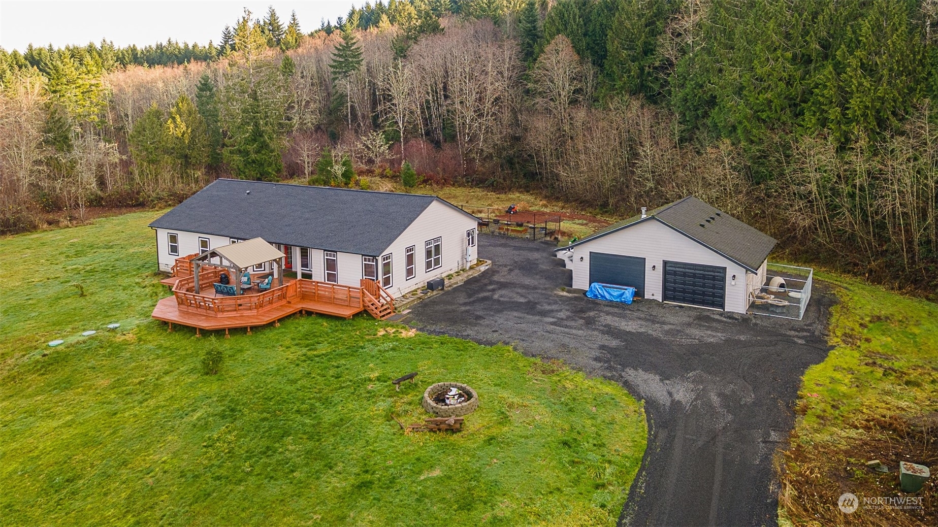 Property Photo:  764 Smokey Valley Road  WA 98591 