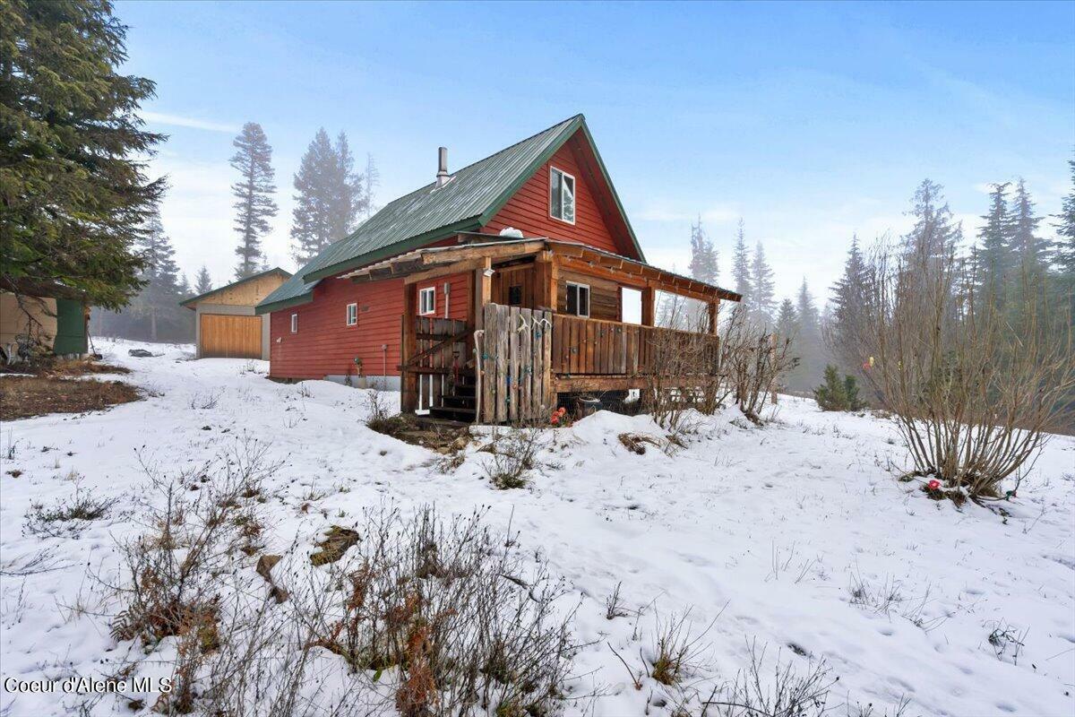 Property Photo:  647 Private Dr  ID 83821 