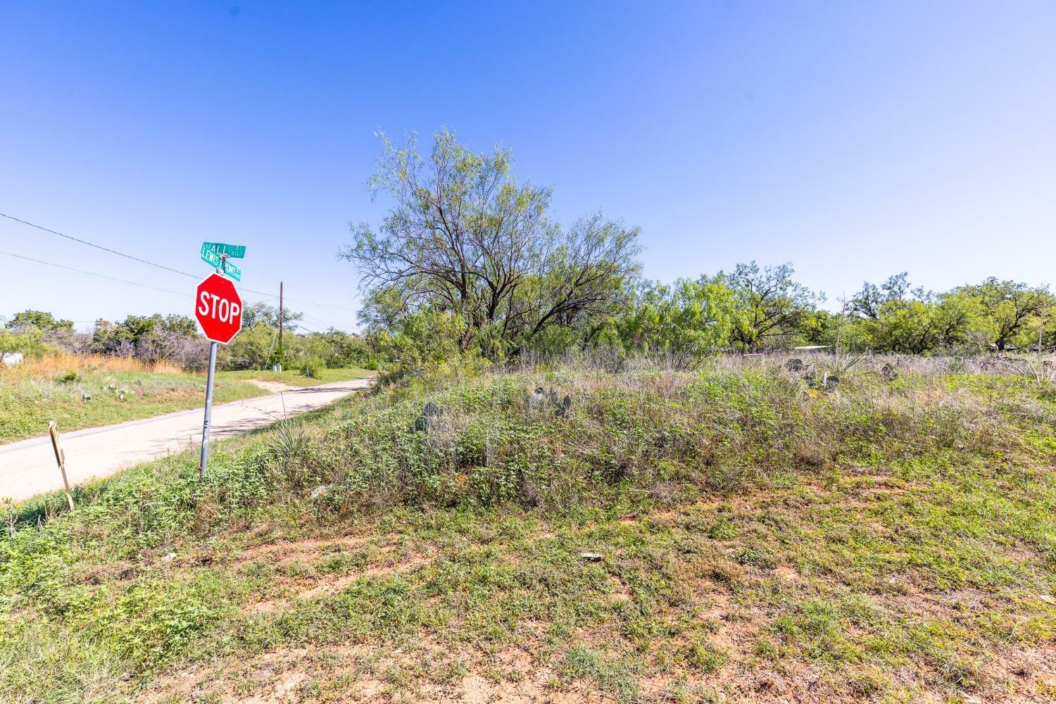 Property Photo:  601 Wall  TX 79556 