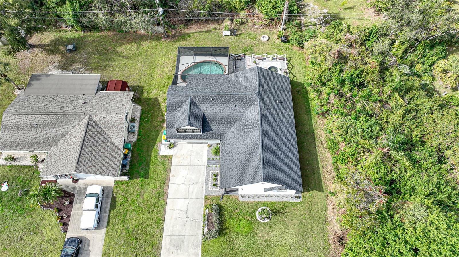 Property Photo:  1573 Faraday Street  FL 33952 