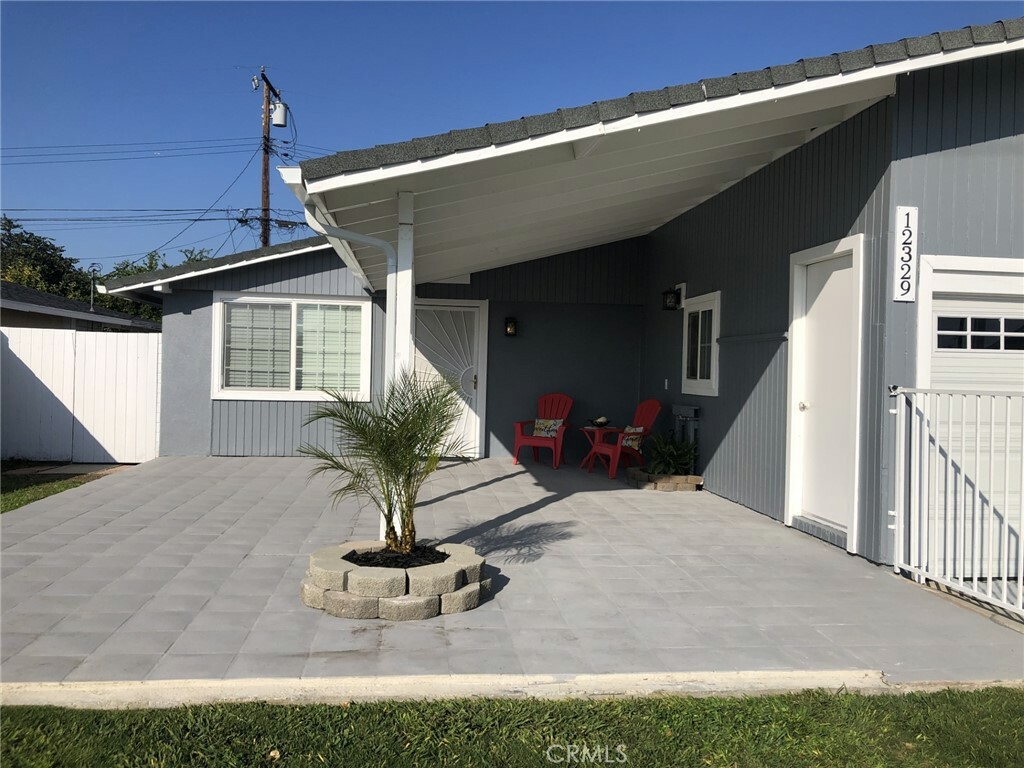 Property Photo:  12329 Cyclops Street  CA 90650 