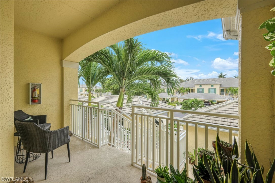 Property Photo:  15041 Sandpiper Preserve Boulevard 201  FL 33919 