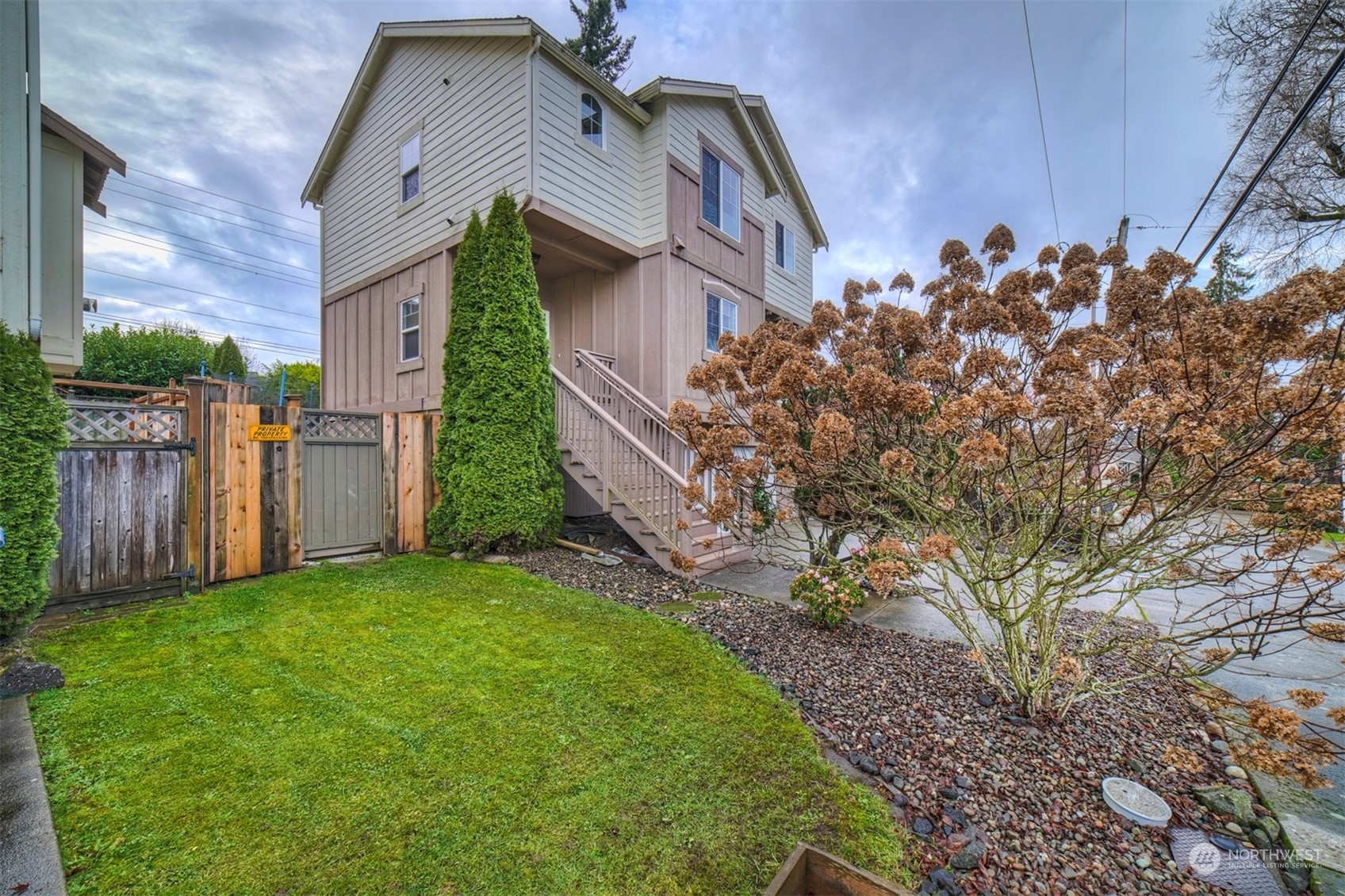 Property Photo:  409 11th Street Pl  WA 98337 