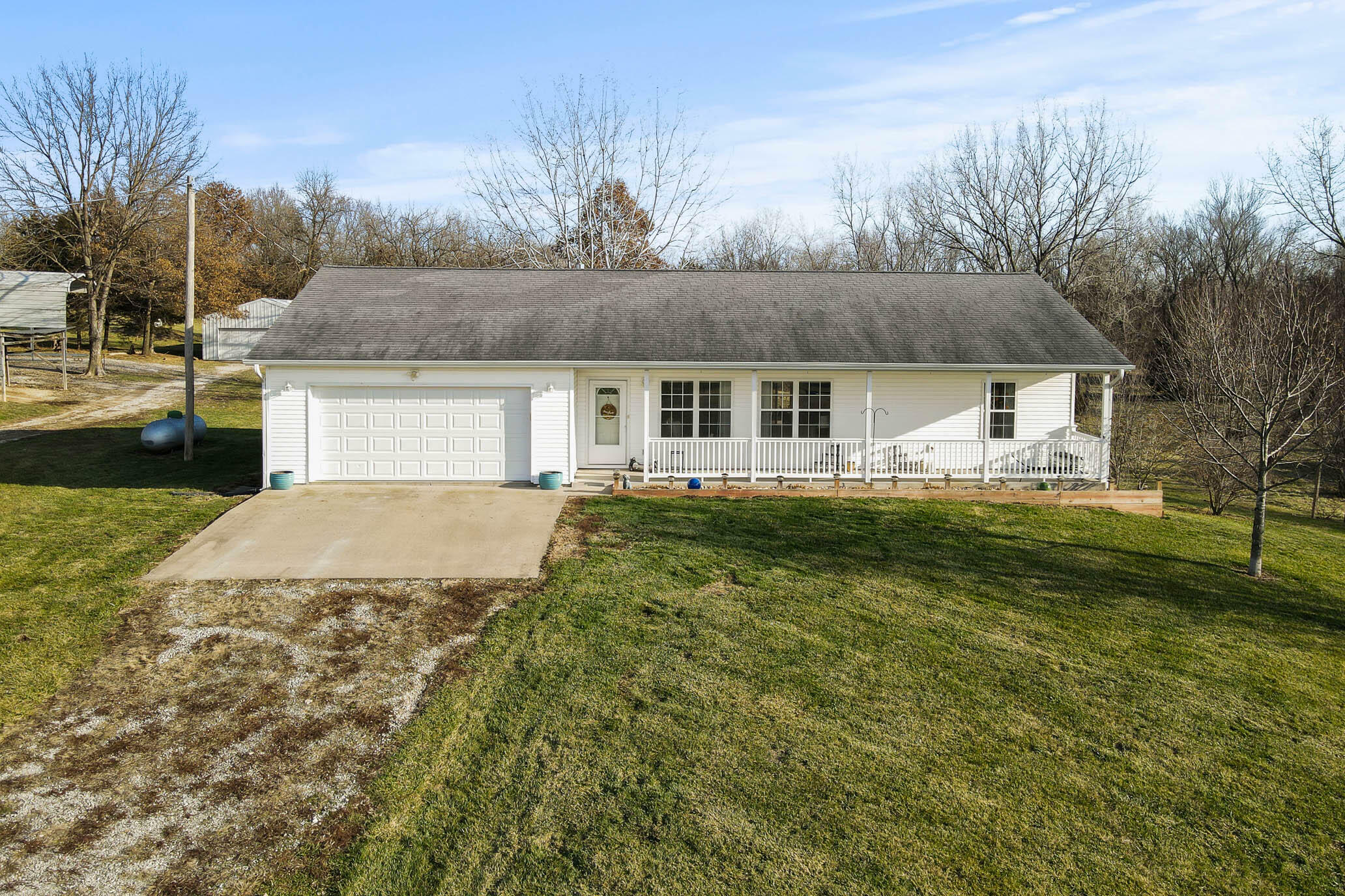 Property Photo:  9540 N Creekland Dr  MO 65202 