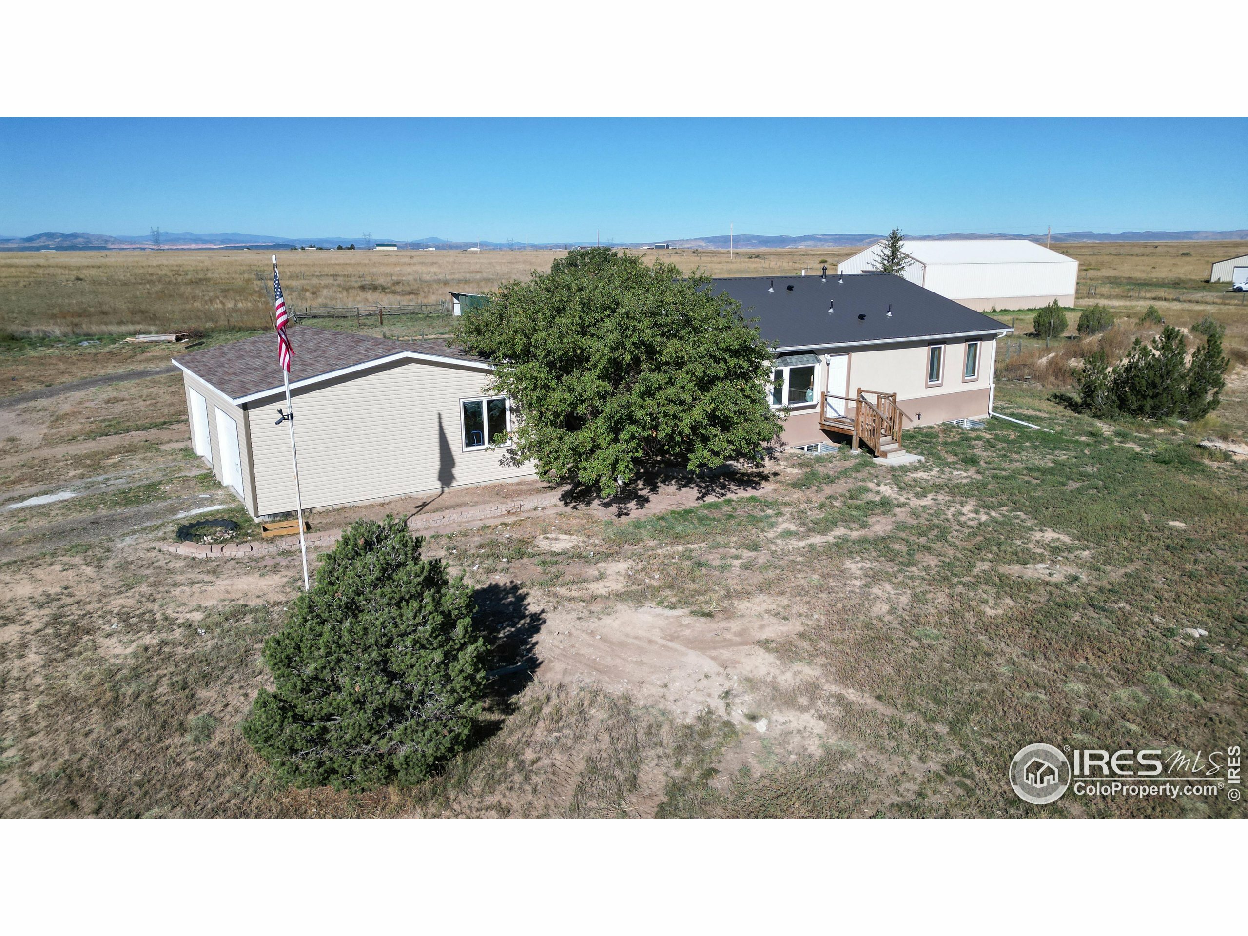 Property Photo:  14577 N County Road 7  CO 80549 