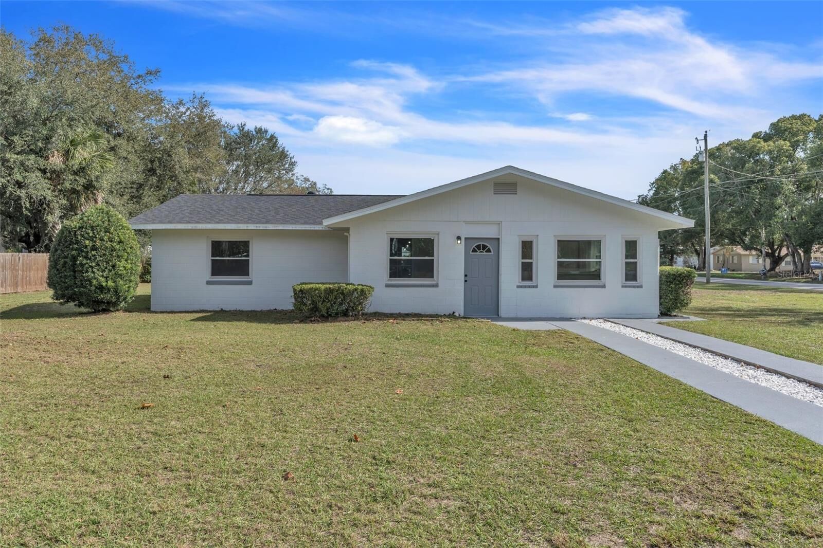Property Photo: 37236 Myrtle Drive FL 32784