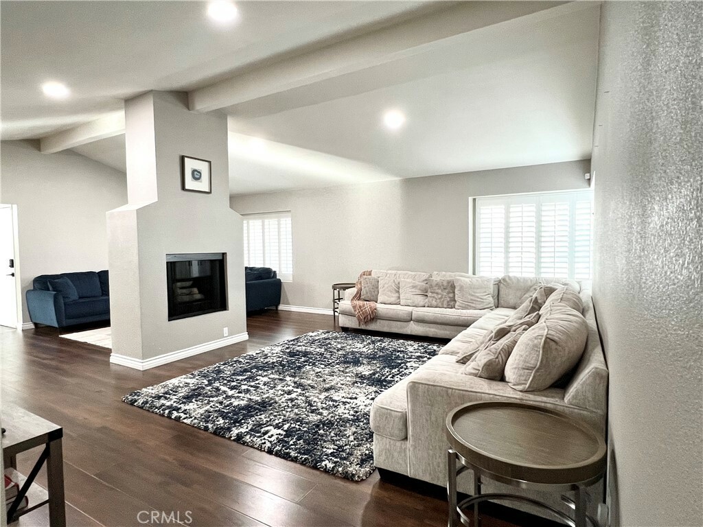 Property Photo:  849 W Casmalia Street  CA 92377 