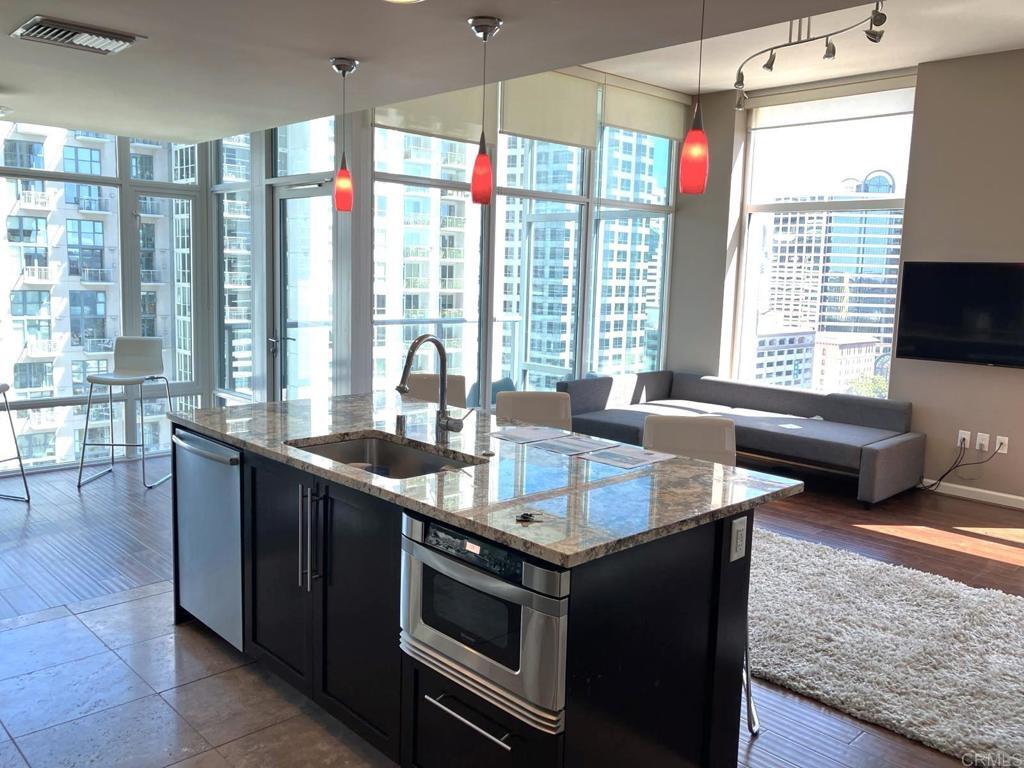 Property Photo: 1262 Kettner Blvd 1603 CA 92101