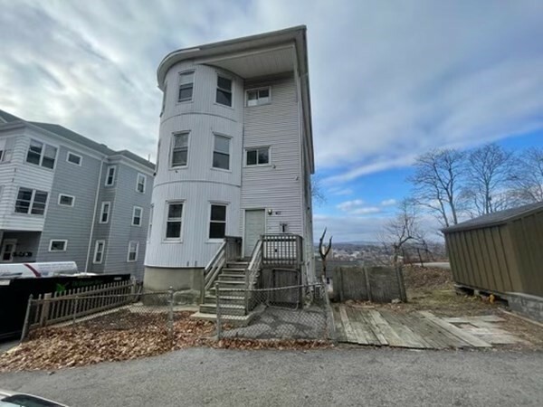 Property Photo:  65 Merrifield St  MA 01605 