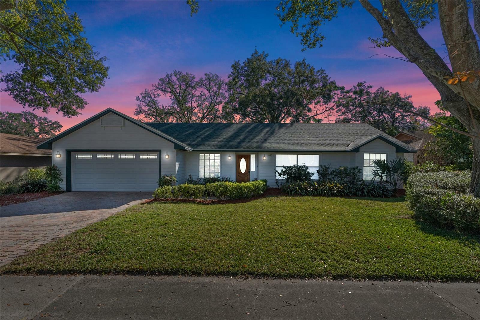 Property Photo:  1065 Yellow Rose Drive  FL 32818 