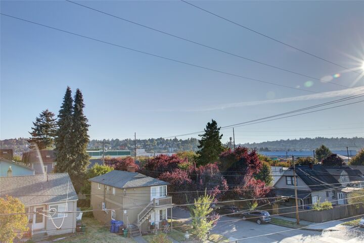 Property Photo: 522 NW Bright Street WA 98107