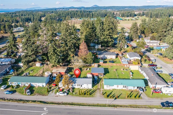 Property Photo:  228 Trisha Lane  WA 98277 