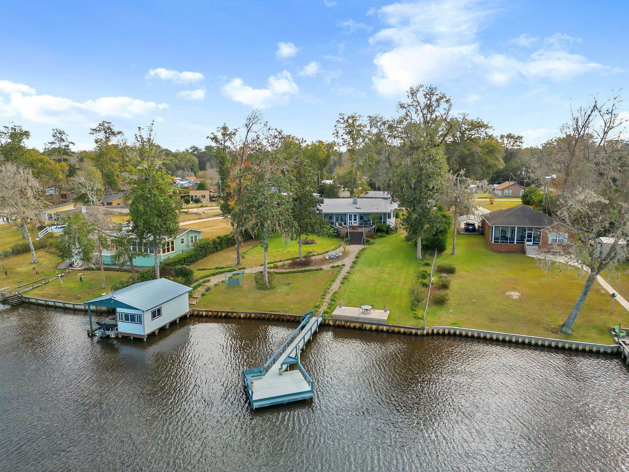 Property Photo:  24230 Jesse Drive  FL 32310 