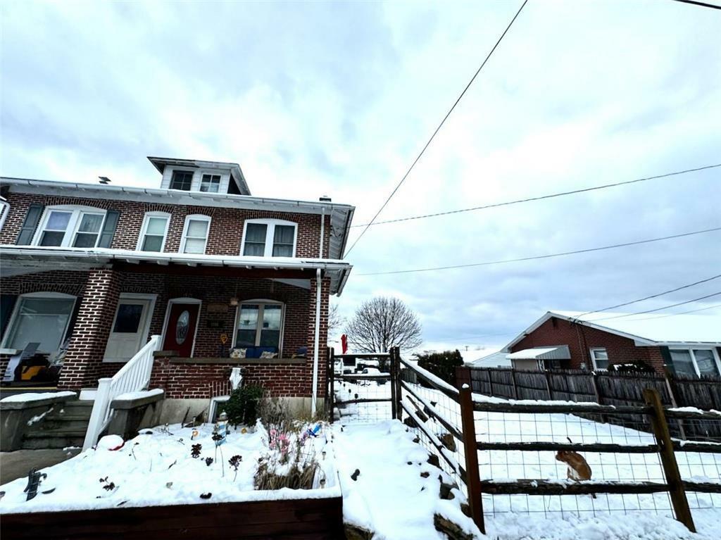 Property Photo:  1906 Wood Street  PA 18103 