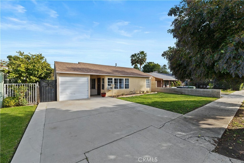 6954 Lubao Avenue  Winnetka CA 91306 photo