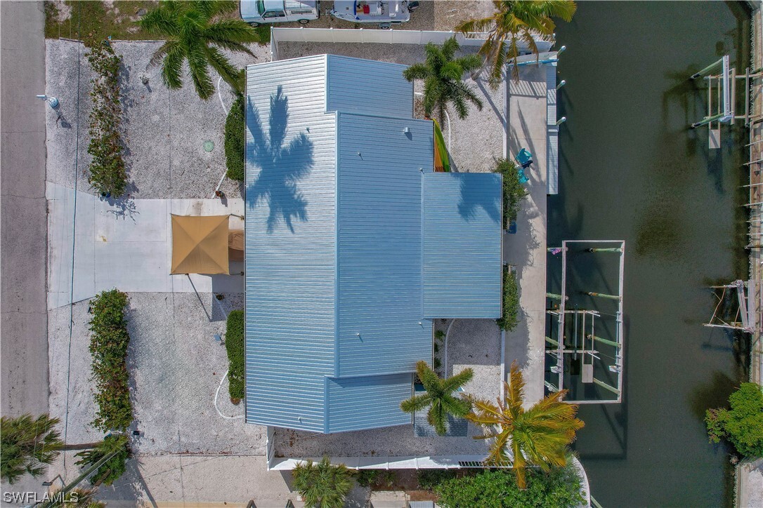 Property Photo: 16091/093 Porto Bello Street FL 33922