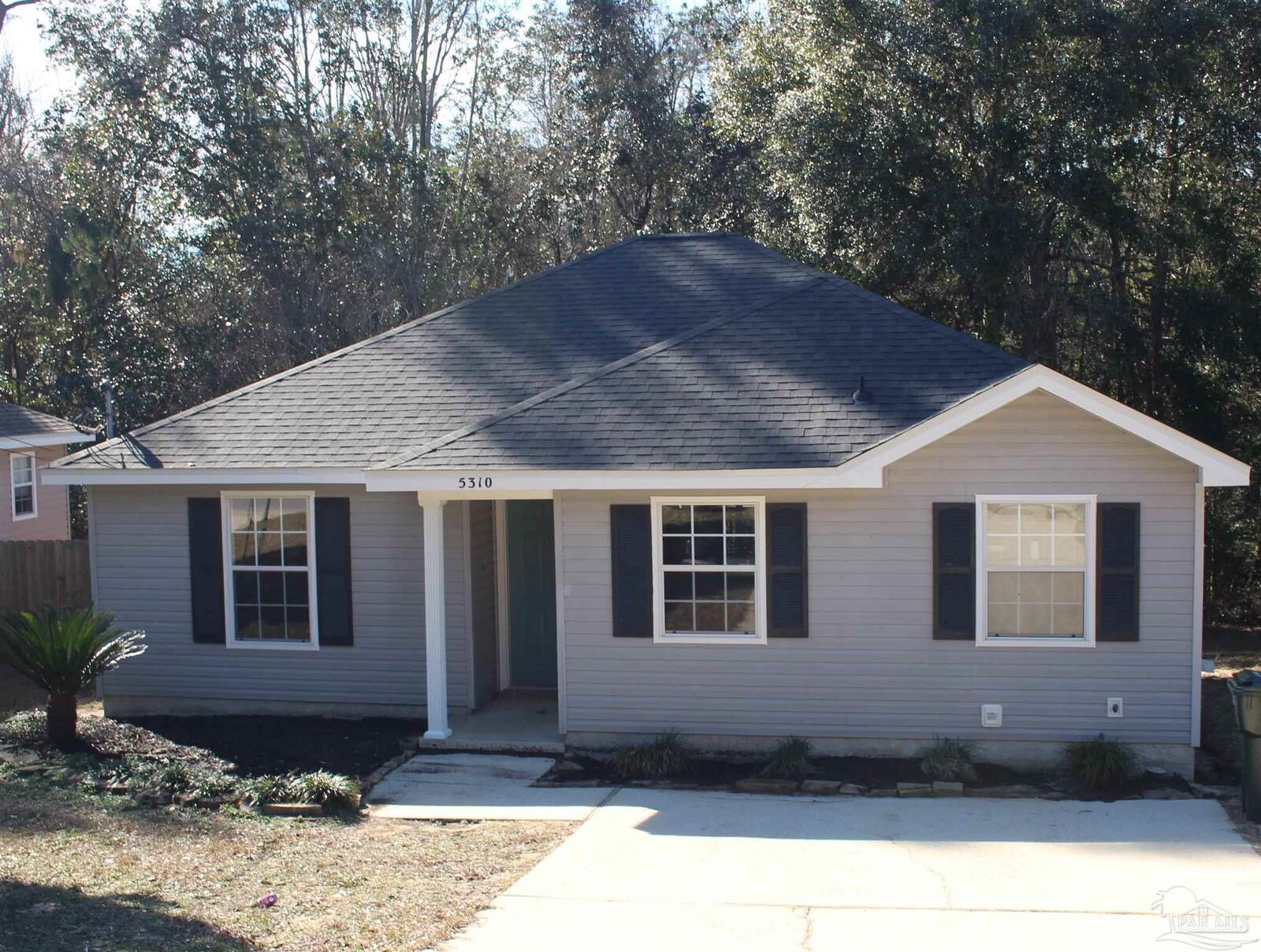 Property Photo:  5310 Overbrook Dr  FL 32570 