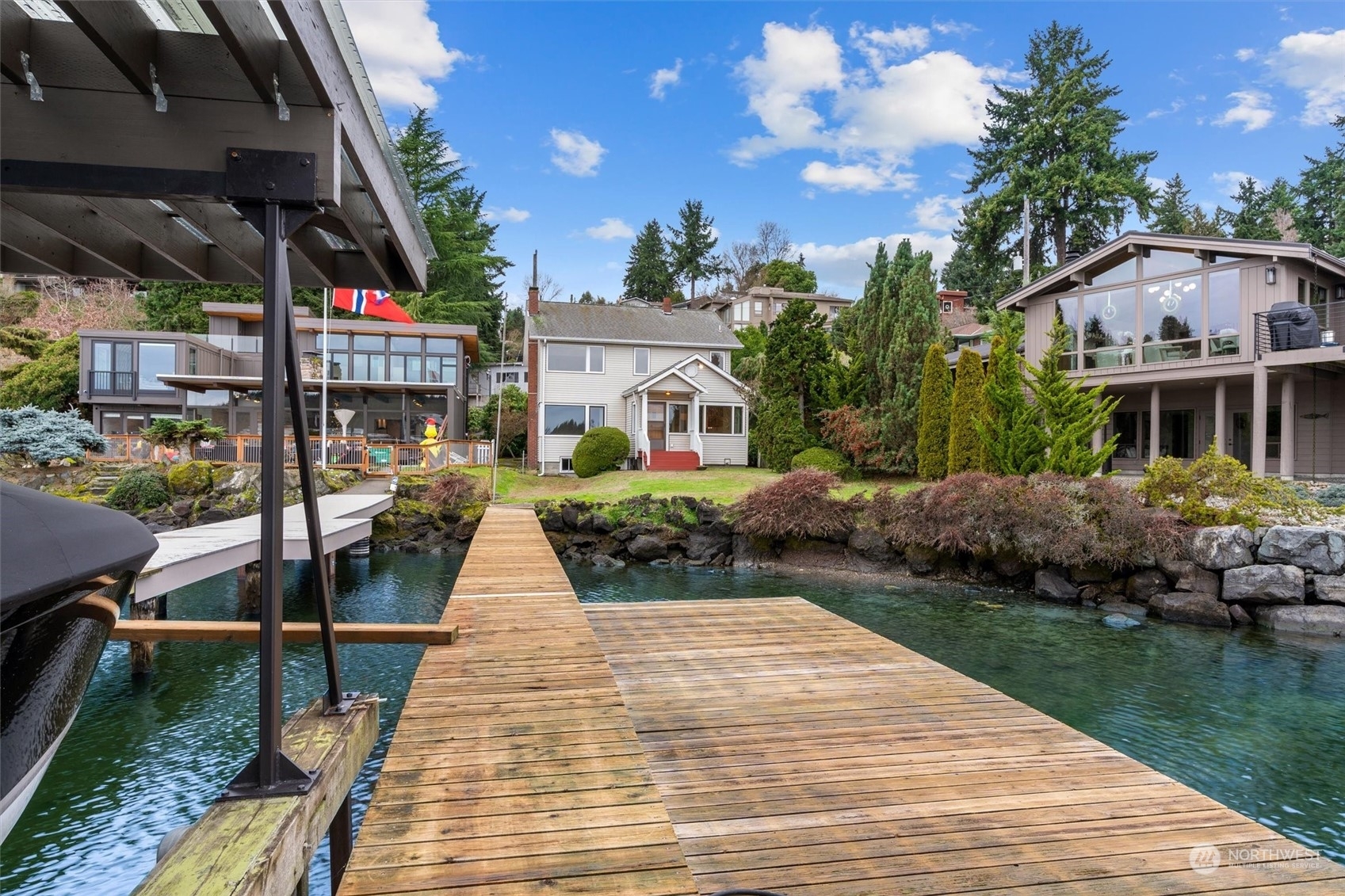 Property Photo: 15038 Beach Drive NE WA 98155